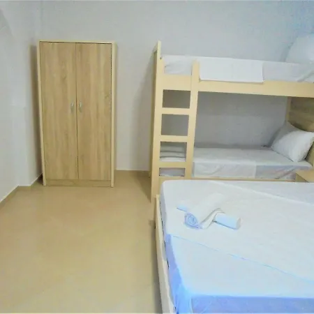 アパートホテル Vila Eri *