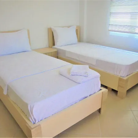 アパートホテル Vila Eri