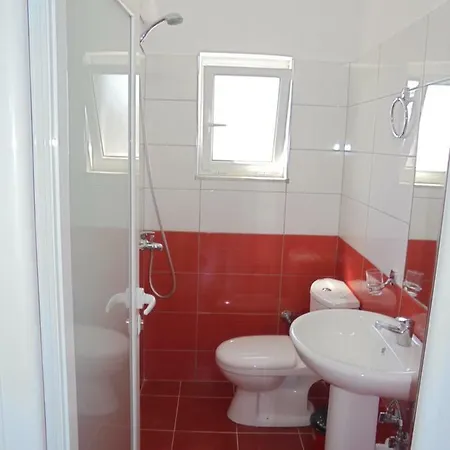 Vila Eri
