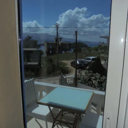Vila Eri Ksamil